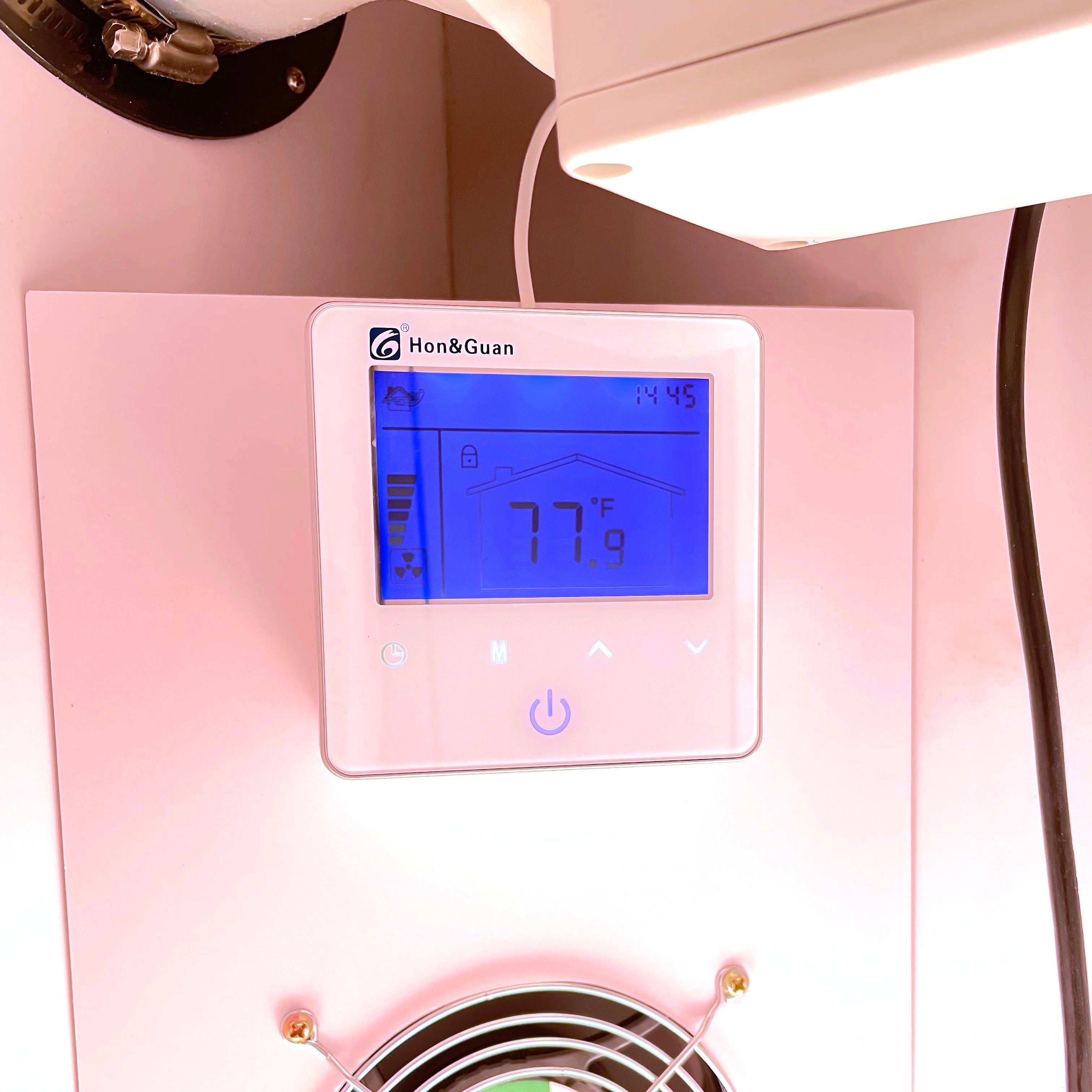 Adjustable Exhaust Fan for The Armoire